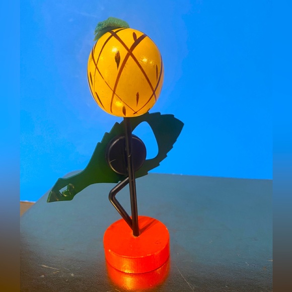 RETRO 70s JAPAN TIMBER LINE WOOD CRAFT TUTTI-FRUITTI MAGNETIC BOTTLE/ CAN OPENER - Picture 5 of 15